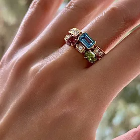 купить Золотое кольцо бренда Bvlgari Allegra в Москве