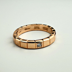 купить Кольцо бренда Chopard Ice Cube в Москве