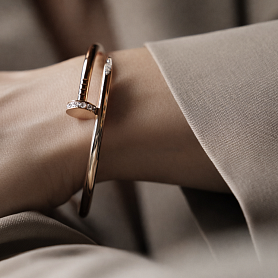 купить Браслет бренда Cartier Juste Un Clou в Москве