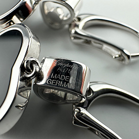 купить Серьги бренда Chopard Happy Hearts оникс в Москве