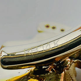 купить Золотое кольцо бренда Roberto Bravo в Москве