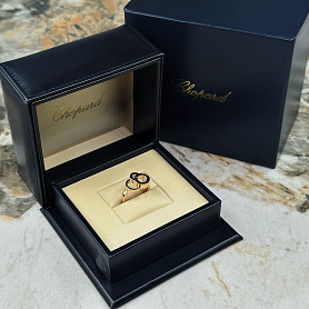 купить Кольцо бренда Chopard Happy Diamonds Happy Bubbles 826982 в Москве