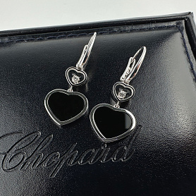 купить Серьги бренда Chopard Happy Hearts оникс в Москве