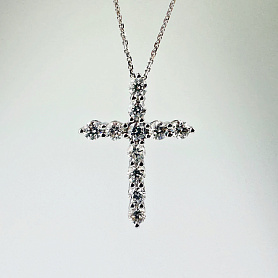 купить Золотой крест с природными бриллиантами 1,44 карат в Москве