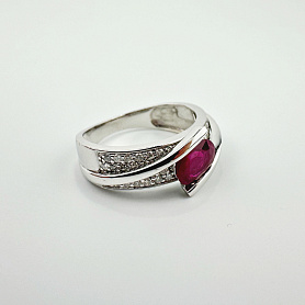 купить Золотое кольцо с природным рубином 0,95 карат в Москве