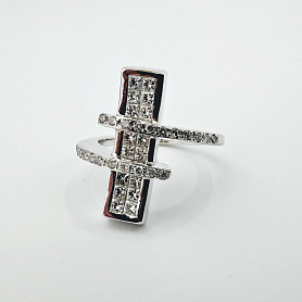 купить Золотое кольцо с природными бриллиантами 0,62 карат в Москве