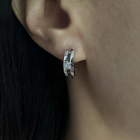 купить Золотые серьги с природными бриллиантами 0,48 карат в Москве