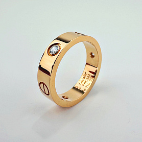 купить Кольцо бренда Cartier Love 3 Diamonds 57eu в Москве