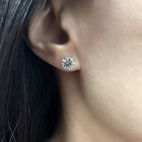 купить Золотые серьги-пусеты с природными бриллиантами 3,09 карат в Москве