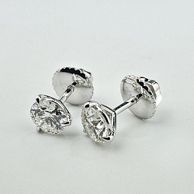 купить Золотые серьги-пусеты с бриллиантами 1,51 карат в Москве