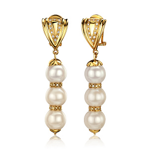 купить Золотые серьги с культивированным жемчугом и бриллиантами в Москве