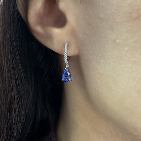 купить Золотые серьги с природными танзанитами и бриллиантами 2,82 карат в Москве