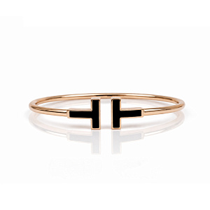 купить Браслет бренда Tiffany&Co. T Wire Onyx 64028685 в Москве