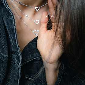 купить Золотое колье с природными бриллиантами 0,71 карат в Москве