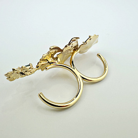 купить Золотое кольцо бренда Roberto Bravo в Москве