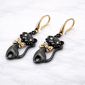 купить Серьги с бриллиантами "Кошки" в Москве