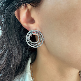 купить Золотые серьги с природными бриллиантами 1,50 карат в Москве