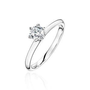 купить Золотое кольцо с природным бриллиантом 0,31 карат в Москве