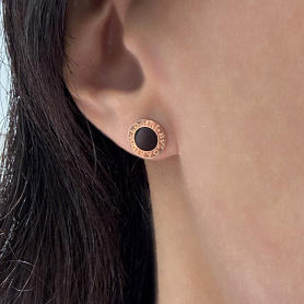 купить Серьги - пусеты бренда Bvlgari Bvlgari Onyx 354730 в Москве