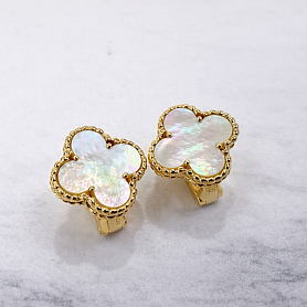 купить Серьги бренда Van Cleef & Arpels Vintage Alhambra в Москве