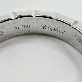 купить Кольцо бренда Chopard Ice Cube 829834-1035 в Москве