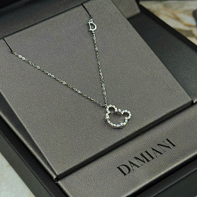 купить Подвеска бренда Damiani Mini Symboli Bear 20046008 в Москве
