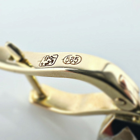 купить Золотые серьги с природными бриллиантами 1,32 карат в Москве