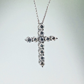 купить Золотой крест с природными бриллиантами 1,44 карат в Москве