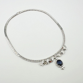 купить Золотое колье с природными бриллиантами и сапфиром 5,25 карат в Москве