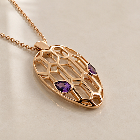 купить Колье бренда Bvlgari Serpenti Seduttori 352676 в Москве