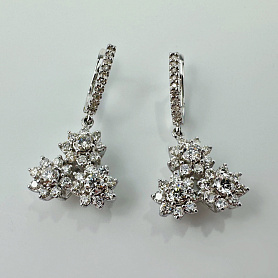 купить Золотые серьги с природными бриллиантами 2,50 карат в Москве