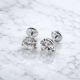 купить Золотые серьги - пусеты с бриллиантами 3,01 карат в Москве