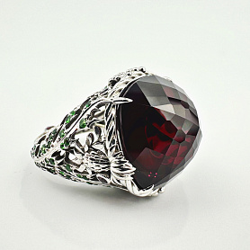 купить Золотое кольцо бренда Eva Naumova в Москве