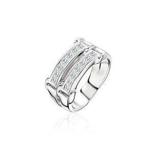 купить Золотое кольцо бренда Adler с бриллиантами в Москве