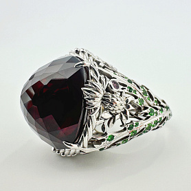 купить Золотое кольцо бренда Eva Naumova в Москве