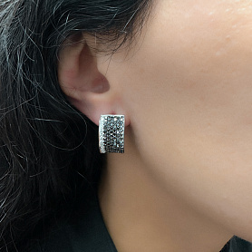 купить Золотые серьги с чёрными бриллиантами 3,12 карат в Москве