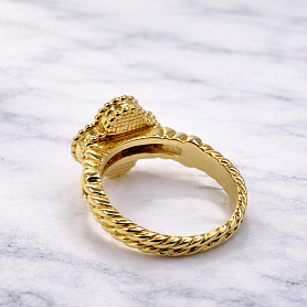 купить Кольцо бренда Van Cleef & Arpels Vintage Alhambra в Москве