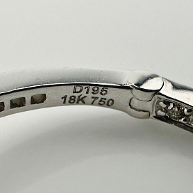 купить Золотые серьги с природными бриллиантами "Бабочки" в Москве