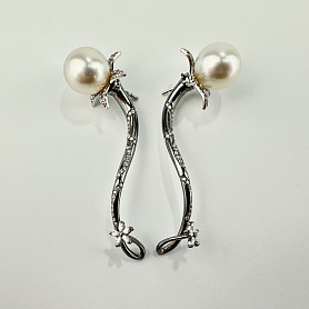 купить Золотые серьги с жемчугом и бриллиантами 1,09 карат в Москве