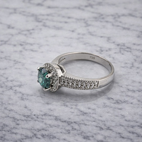 купить Золотое кольцо с бриллиантом 1,05 карат в Москве