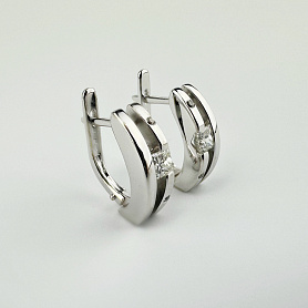 купить Золотые серьги с природными бриллиантами 0,48 карат в Москве