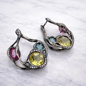 купить Золотые серьги с топазами, хризолитами, аметистами и бриллиантами в Москве