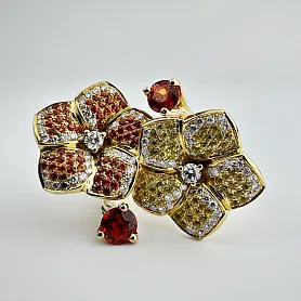 купить Кольцо с природными сапфирами и бриллиантами в Москве