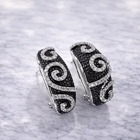 купить Золотые серьги с бриллиантами 0,90 карат в Москве