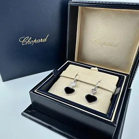 купить Серьги бренда Chopard Happy Hearts оникс в Москве