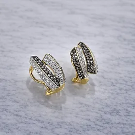 купить Золотые серьги с природными бриллиантами 0,94 карат в Москве