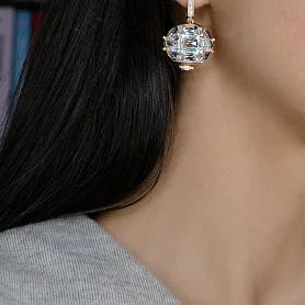 купить Золотые серьги с кварцем и бриллиантами 0,30 карат в Москве