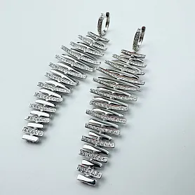 купить Золотые серьги с природными бриллиантами 1,40 карат в Москве