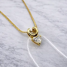 купить Золотая подвеска с бриллиантом "Сердце" 0,46 карат в Москве