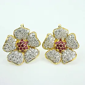 купить Золотые серьги с рубинами и бриллиантами 2,10 карат в Москве
